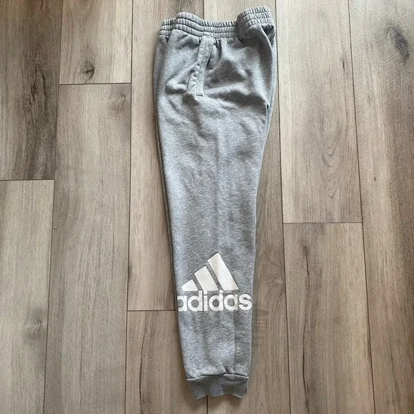 Adidas Boys Fleece Jogger Sweatpants Large Grey Heather Inside Drawcord Pockets - Picture 3 of 8